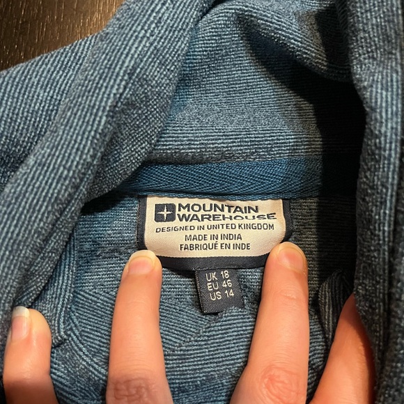 🔥 2/$40 Mountain Warehouse Sweater - Picture 2 of 2